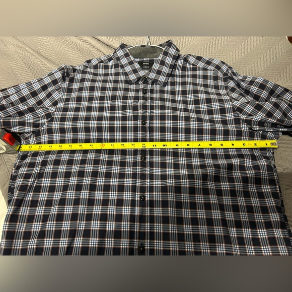 HUGO BOSS regular fit plaid shirt, size XL - Picture 5 of 6